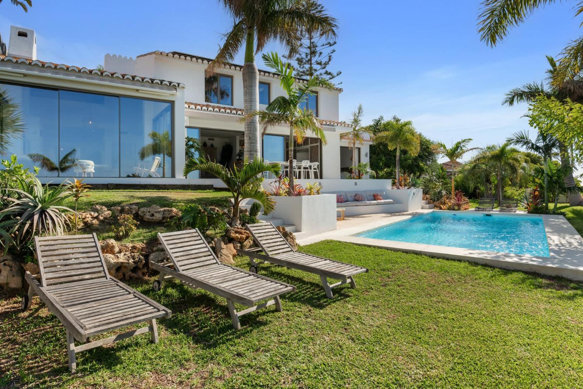 Bed & Breakfast In Villa Eden Palm Беналмадена Екстериор снимка